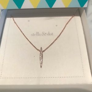 The Marilyn Marquis Necklace Rose Gold NEW